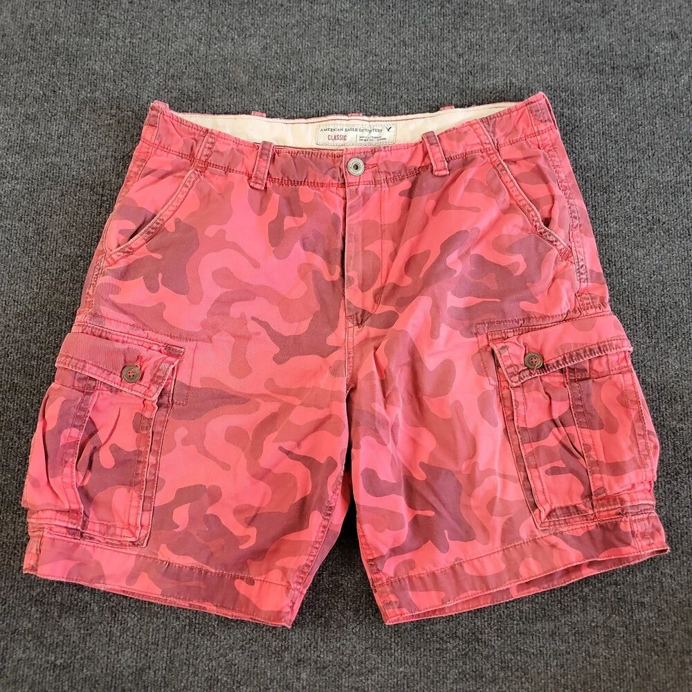 American Eagle Cargo Shorts Mens 38 Red Camo Classic Outdoor Military Preppy